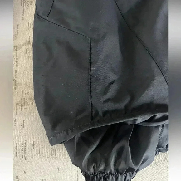 Quicksilver Snowboarding Pants Blk
Size Small - Picture 7 of 12